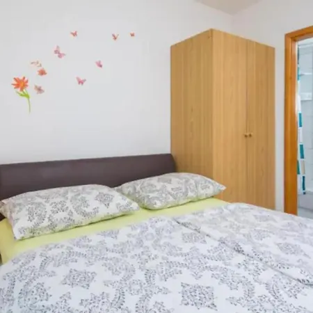 Espana Apartman Stanici