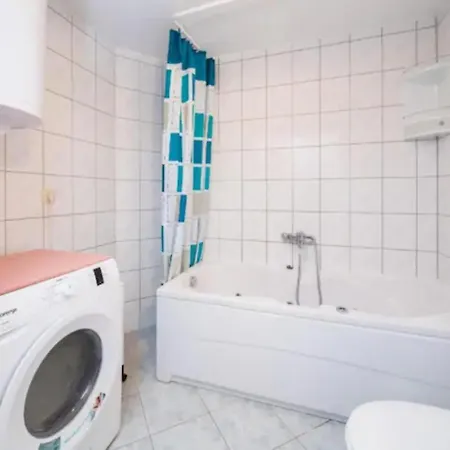 Espana Apartman Stanici